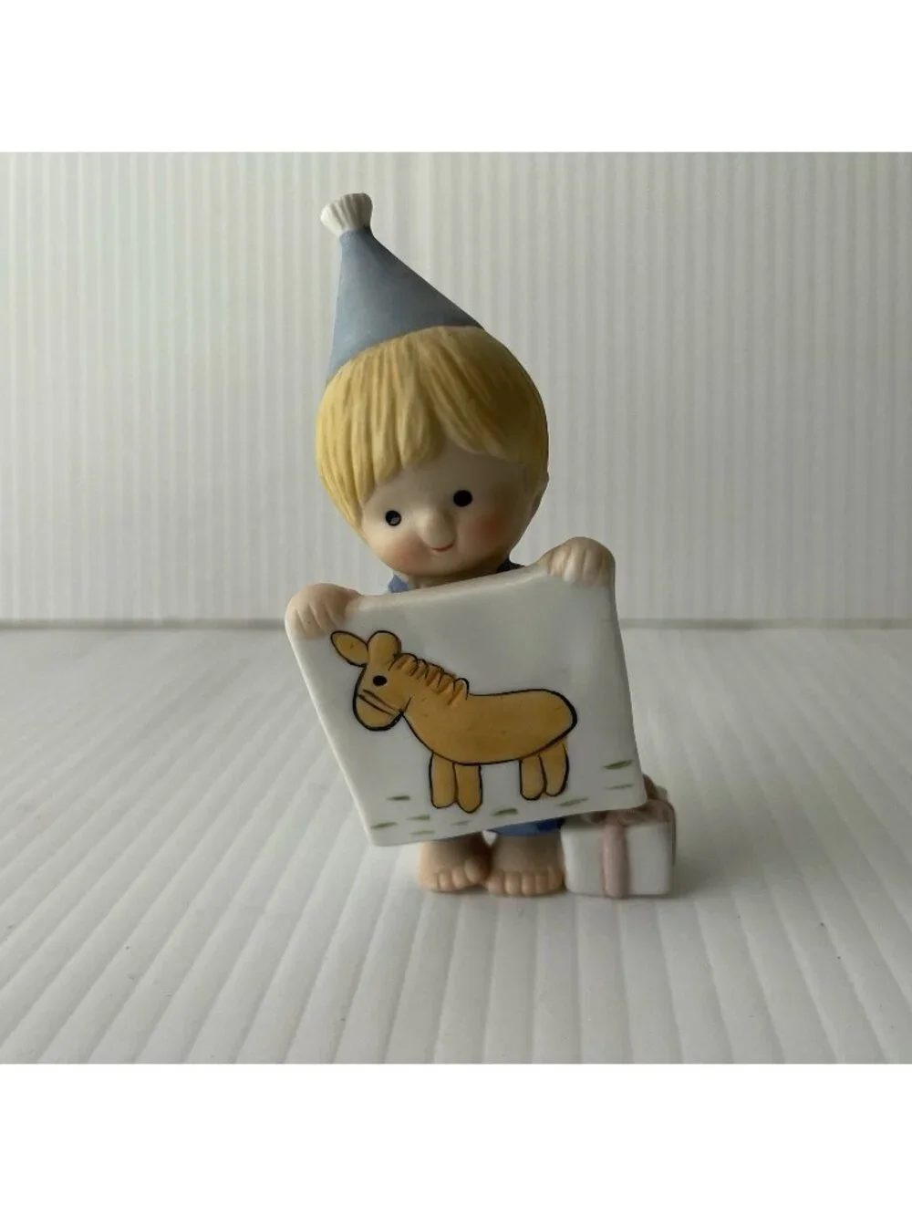 1982 Enesco Country Cousins Scooter Pin the Tail on the Donkey With Present